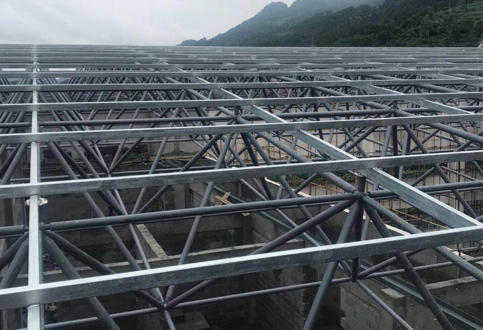 安宁贵州仁怀冠英学校艺体楼网架